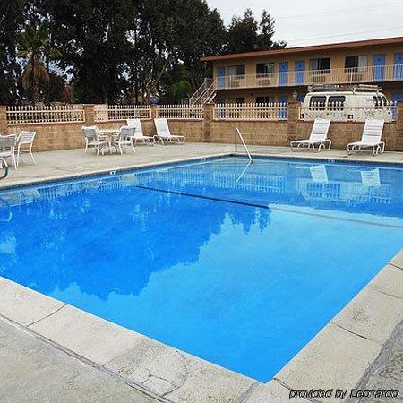 Sea Rock Inn - Los Angeles Гардена Зручності фото