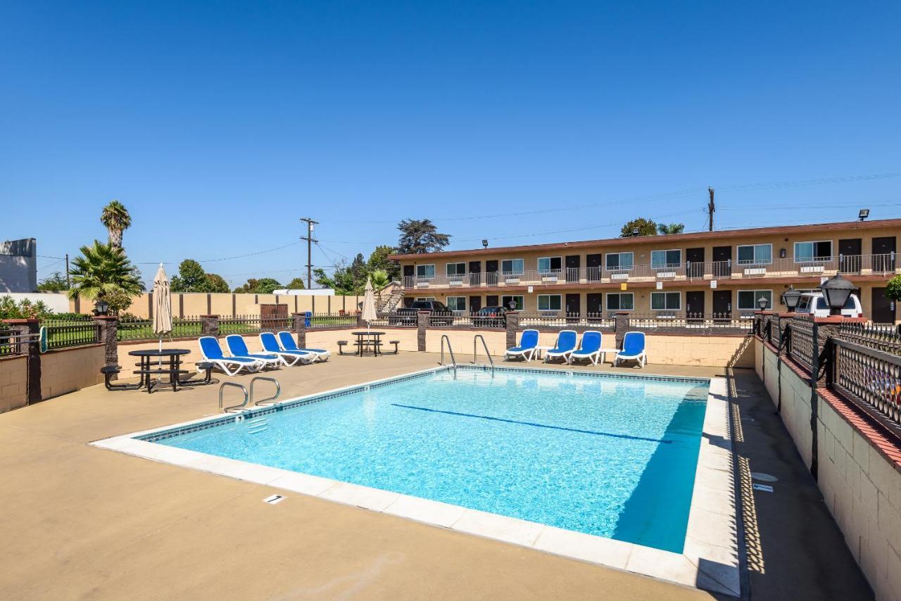 Sea Rock Inn - Los Angeles Гардена Екстер'єр фото